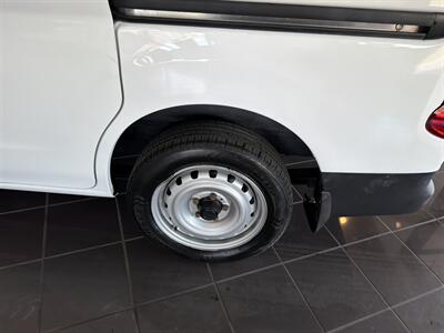 2015 Nissan NV200 S   - Photo 25 - Hamilton, OH 45015