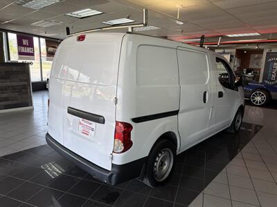 2015 Nissan NV200 S   - Photo 6 - Hamilton, OH 45015