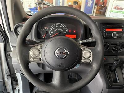 2015 Nissan NV200 S   - Photo 16 - Hamilton, OH 45015