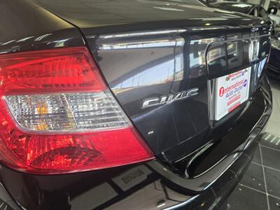2012 Honda Civic LX 4DR SEDAN   - Photo 26 - Hamilton, OH 45015