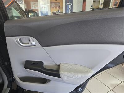 2012 Honda Civic LX 4DR SEDAN   - Photo 13 - Hamilton, OH 45015