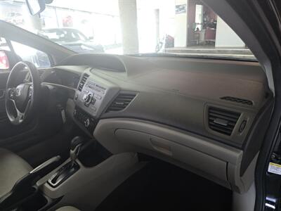 2012 Honda Civic LX 4DR SEDAN   - Photo 16 - Hamilton, OH 45015