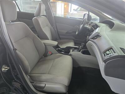 2012 Honda Civic LX 4DR SEDAN   - Photo 14 - Hamilton, OH 45015
