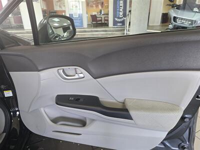 2012 Honda Civic LX 4DR SEDAN   - Photo 15 - Hamilton, OH 45015