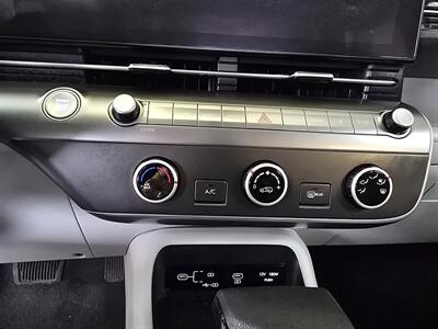 2024 Hyundai KONA SE 4DR SUV AWD - Photo 19 - Hamilton, OH 45015
