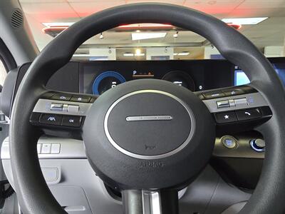 2024 Hyundai KONA SE 4DR SUV AWD - Photo 23 - Hamilton, OH 45015