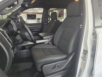 2021 RAM 1500 Big Horn/CREW CAB/4X4   - Photo 9 - Hamilton, OH 45015