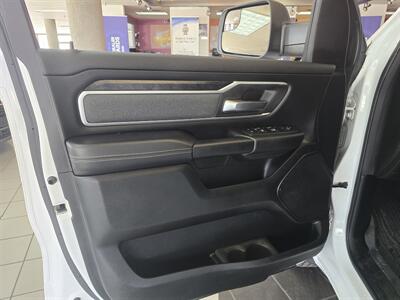 2021 RAM 1500 Big Horn/CREW CAB/4X4   - Photo 7 - Hamilton, OH 45015