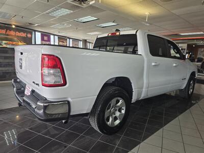 2021 RAM 1500 Big Horn/CREW CAB/4X4   - Photo 4 - Hamilton, OH 45015