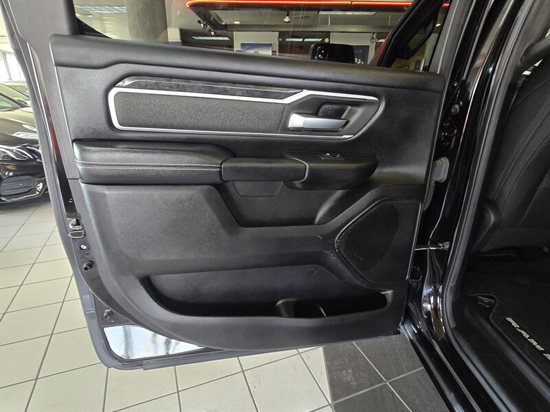 2019 RAM 1500 Big Horn/CREW CAB/HEMI/4X4 - Photo 10 - Hamilton, OH 45015