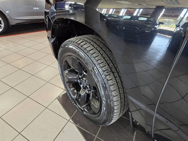 2019 RAM 1500 Big Horn/CREW CAB/HEMI/4X4 - Photo 33 - Hamilton, OH 45015