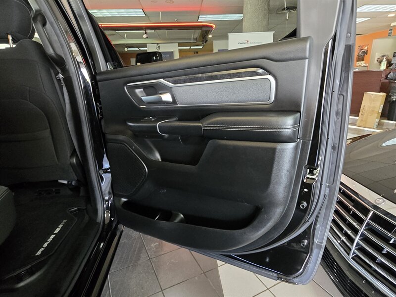 2019 RAM 1500 Big Horn/CREW CAB/HEMI/4X4 - Photo 16 - Hamilton, OH 45015