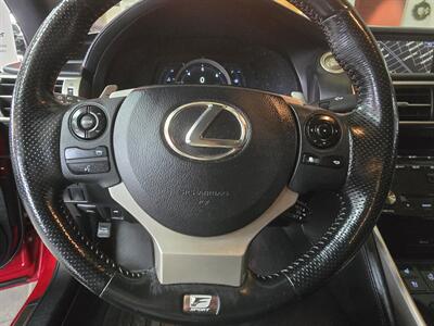 2015 Lexus IS Base 4DR SEDAN AWD   - Photo 20 - Hamilton, OH 45015