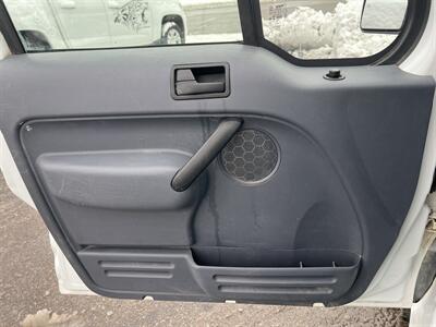 2013 Ford Transit Connect XLT 4DR CARGO MINI-VAN - Photo 15 - Hamilton, OH 45015