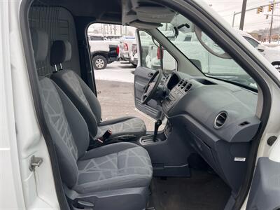 2013 Ford Transit Connect XLT 4DR CARGO MINI-VAN - Photo 16 - Hamilton, OH 45015
