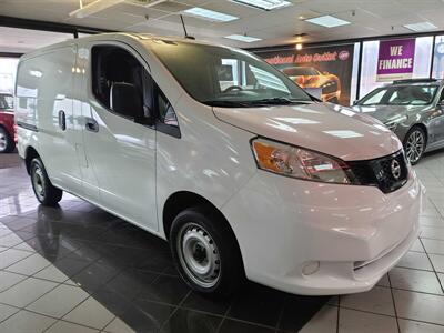 2021 Nissan NV S D4R CARGO MINI-VAN   - Photo 4 - Hamilton, OH 45015