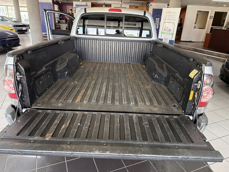 2013 Toyota Tacoma Base 4DR ACCESS CAB - Photo 25 - Hamilton, OH 45015
