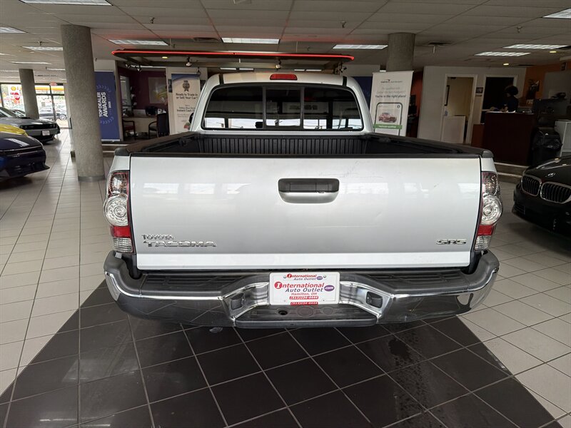 2013 Toyota Tacoma Base 4DR ACCESS CAB - Photo 8 - Hamilton, OH 45015