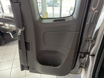 2013 Toyota Tacoma Base 4DR ACCESS CAB - Photo 24 - Hamilton, OH 45015