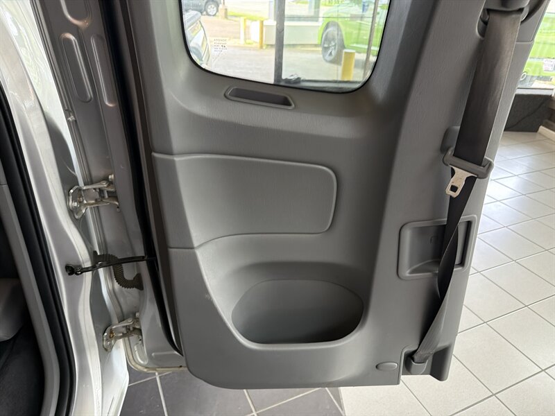 2013 Toyota Tacoma Base 4DR ACCESS CAB - Photo 17 - Hamilton, OH 45015