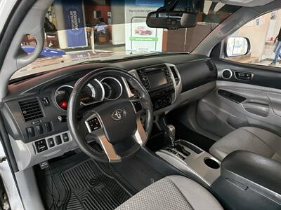 2013 Toyota Tacoma Base 4DR ACCESS CAB - Photo 12 - Hamilton, OH 45015