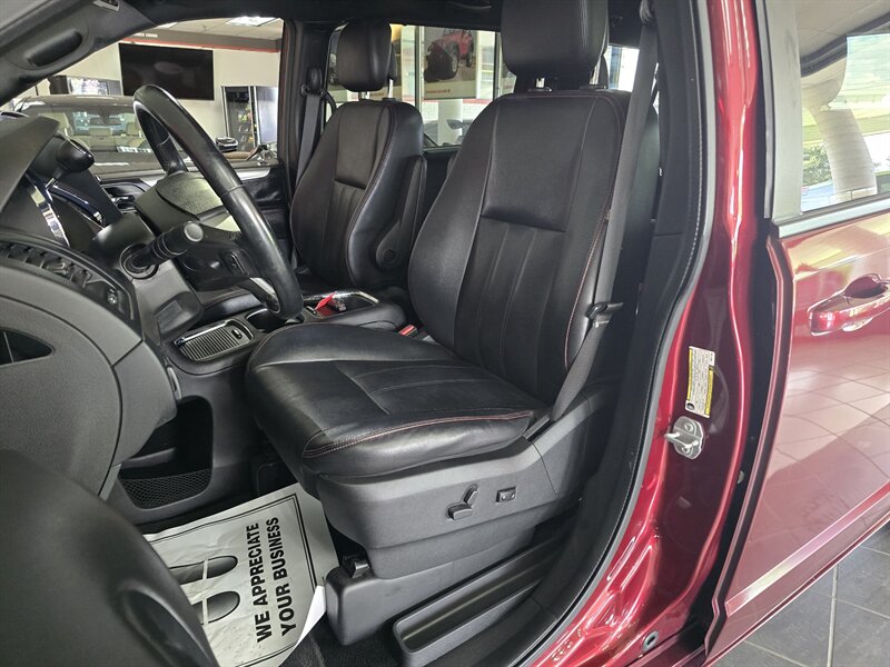 2019 Dodge Grand Caravan GT 3DR MINI-VAN - Photo 9 - Hamilton, OH 45015