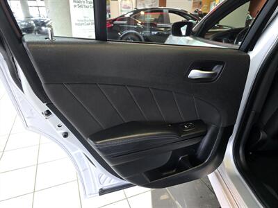 2023 Dodge Charger GT 4DR SEDAN   - Photo 10 - Hamilton, OH 45015