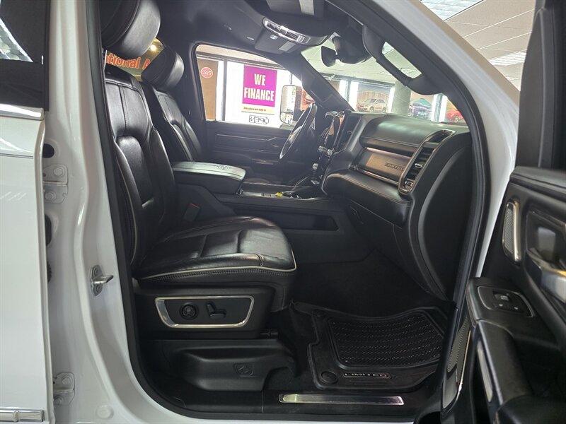2019 RAM 1500 Limited 4dr CREW CAB 4X4/HEMI - Photo 20 - Hamilton, OH 45015