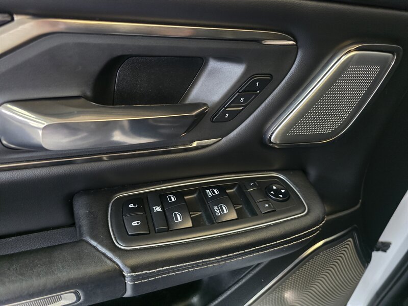2019 RAM 1500 Limited 4dr CREW CAB 4X4/HEMI - Photo 42 - Hamilton, OH 45015