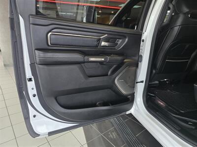 2019 RAM 1500 Limited 4dr CREW CAB 4X4/HEMI - Photo 16 - Hamilton, OH 45015