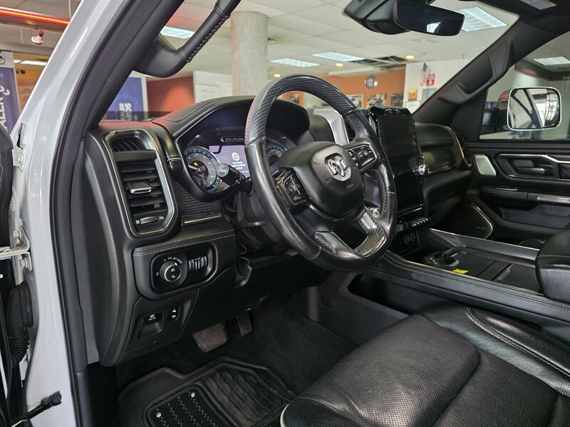 2019 RAM 1500 Limited 4dr CREW CAB 4X4/HEMI - Photo 14 - Hamilton, OH 45015