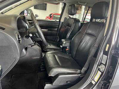 2017 Jeep Compass High Altitude 4DR SUV   - Photo 10 - Hamilton, OH 45015