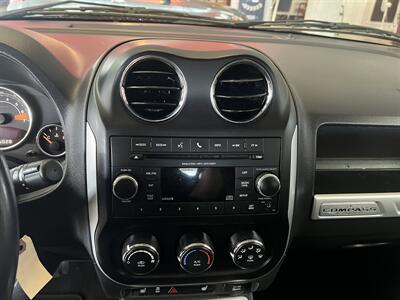 2017 Jeep Compass High Altitude 4DR SUV   - Photo 15 - Hamilton, OH 45015