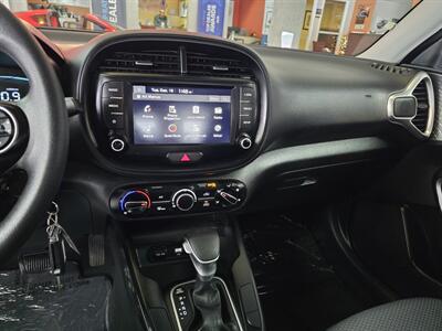 2024 Kia Soul LX - Photo 23 - Hamilton, OH 45015