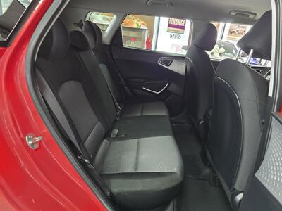 2024 Kia Soul LX - Photo 16 - Hamilton, OH 45015