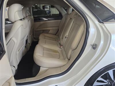 2017 Lincoln MKZ/Zephyr Reserve   - Photo 11 - Hamilton, OH 45015