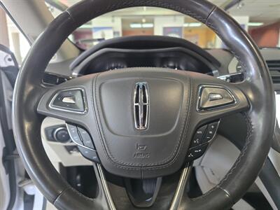 2017 Lincoln MKZ/Zephyr Reserve   - Photo 25 - Hamilton, OH 45015