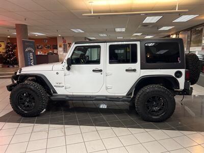 2016 Jeep Wrangler Unlimited Sahara 4X4 4DR SUV   - Photo 2 - Hamilton, OH 45015