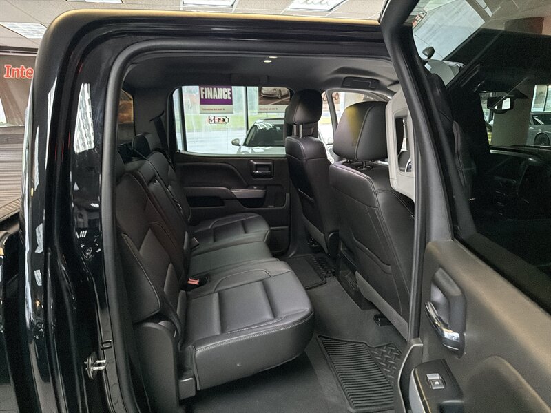 2018 Chevrolet Silverado 1500 LTZ - Photo 22 - Hamilton, OH 45015