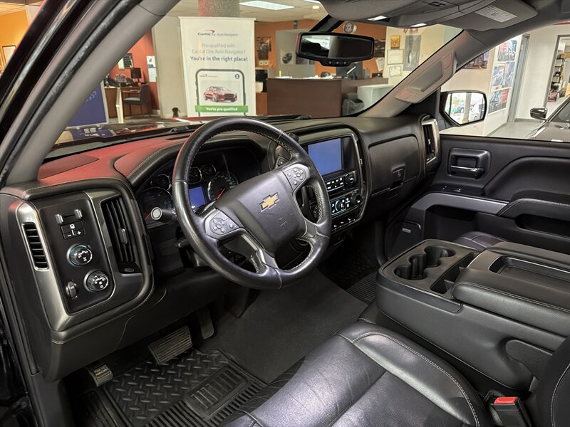 2018 Chevrolet Silverado 1500 LTZ - Photo 12 - Hamilton, OH 45015
