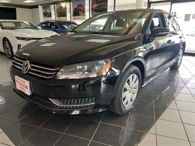 2012 Volkswagen Passat S 4DR SEDAN/5SPEED - Photo 1 - Hamilton, OH 45015