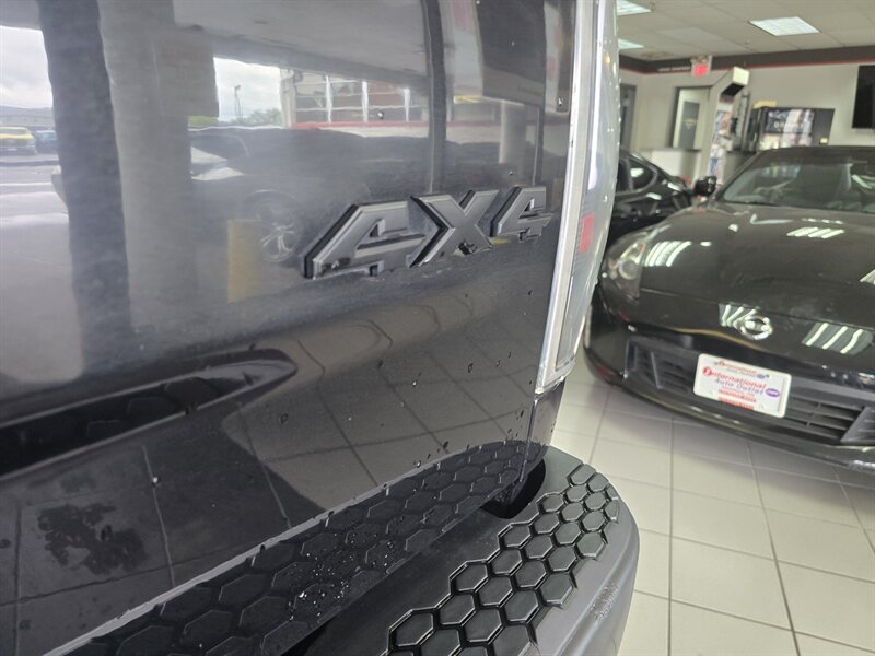 2018 RAM 1500 Express 4DR QUAD CAB 4X4 - Photo 31 - Hamilton, OH 45015