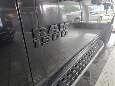 2018 RAM 1500 Express 4DR QUAD CAB 4X4 - Photo 36 - Hamilton, OH 45015