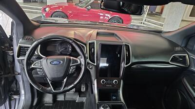 2021 Ford Edge ST-Line   - Photo 12 - Hamilton, OH 45015