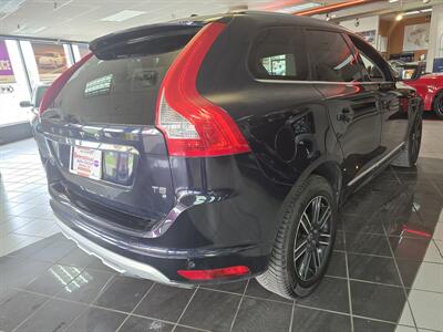2017 Volvo XC60 T5 Dynamic   - Photo 4 - Hamilton, OH 45015