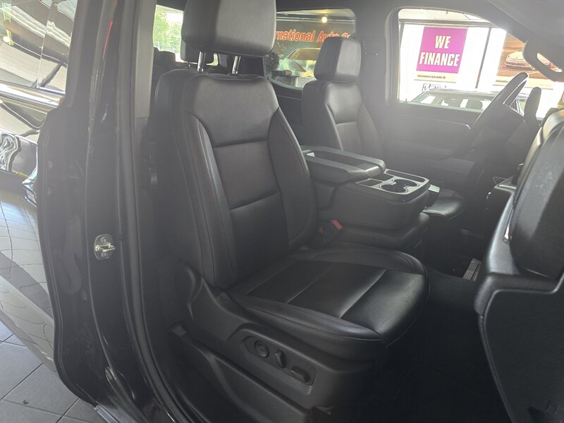 2025 GMC Sierra 1500 SLT - Photo 19 - Hamilton, OH 45015