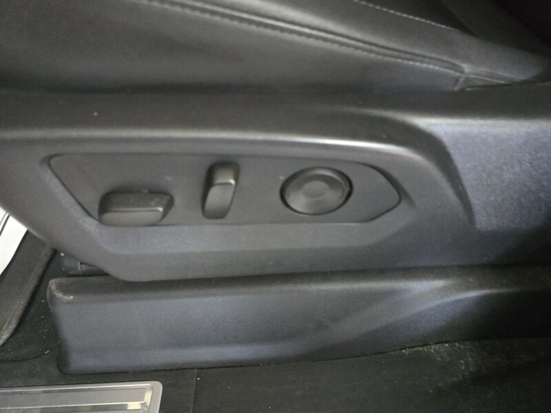 2025 GMC Sierra 1500 SLT - Photo 35 - Hamilton, OH 45015