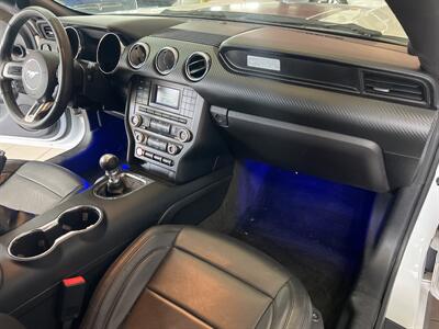 2017 Ford Mustang V6 2DR COUPE   - Photo 22 - Hamilton, OH 45015