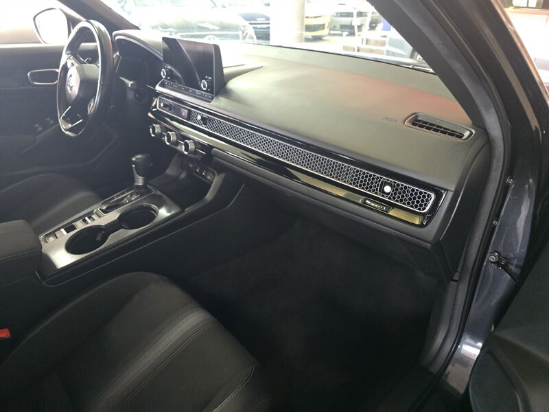 2025 Honda Civic Sport 4DR SEDAN - Photo 13 - Hamilton, OH 45015