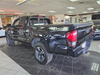 2019 Toyota Tacoma TRD Off-Road 4DR ACCESS CAB 4X4/V6   - Photo 6 - Hamilton, OH 45015